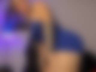 Adri Rogers's Live Sex Cam Show