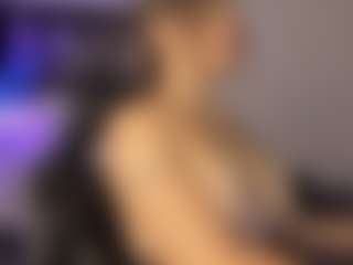 Live cam show with Adri Rogers - Big Ass Latina on Camsoda | colombia