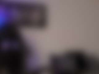 Adri Rogers's Live Sex Cam Show