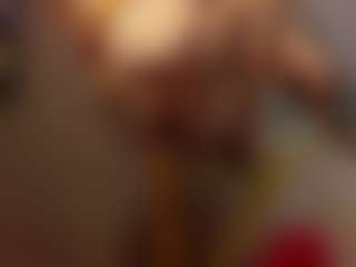 Adri Rogers's Live Sex Cam Show