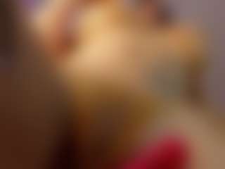 Adri Rogers's Live Sex Cam Show