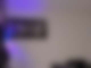 Adri Rogers's Live Sex Cam Show