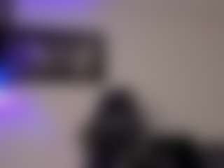 Adri Rogers's Live Sex Cam Show