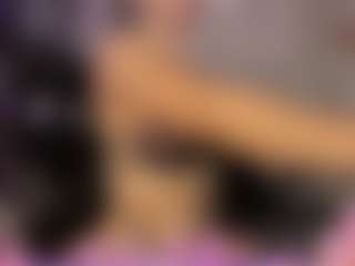 Adri Rogers's Live Sex Cam Show