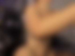 Adri Rogers's Live Sex Cam Show