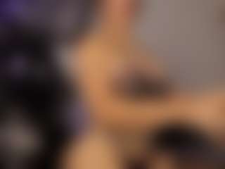 Adri Rogers's Live Sex Cam Show