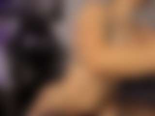 Adri Rogers's Live Sex Cam Show