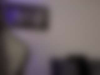 Adri Rogers's Live Sex Cam Show