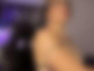 Adri Rogers's Live Sex Cam Show
