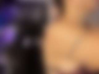 Adri Rogers's Live Sex Cam Show