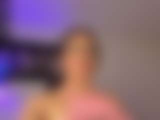 Adri Rogers's Live Sex Cam Show