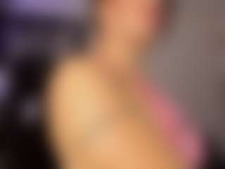 Adri Rogers's Live Sex Cam Show