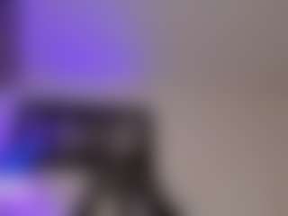 Adri Rogers's Live Sex Cam Show