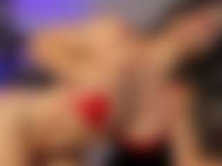 Adri Rogers's Live Sex Cam Show