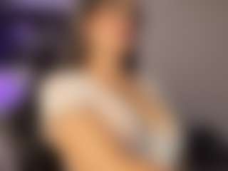 Adri Rogers's Live Sex Cam Show