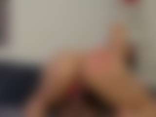 Adri Rogers's Live Sex Cam Show