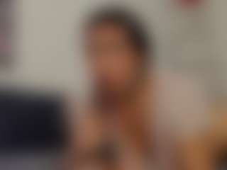 Show in cam erotica live di Adri Rogers