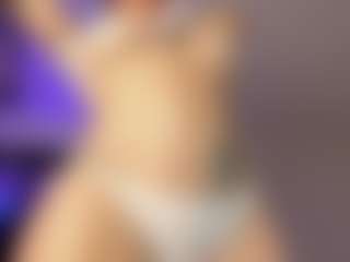 Adri Rogers's Live Sex Cam Show