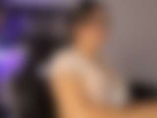 Adri Rogers's Live Sex Cam Show