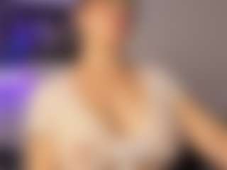 Adri Rogers's Live Sex Cam Show