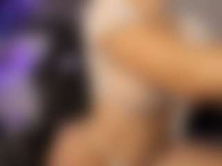 Adri Rogers's Live Sex Cam Show