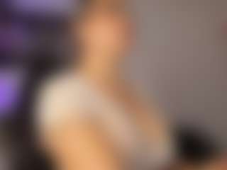 Adri Rogers's Live Sex Cam Show