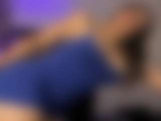 Adri Rogers's Live Sex Cam Show