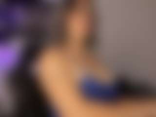 Adri Rogers's Live Sex Cam Show