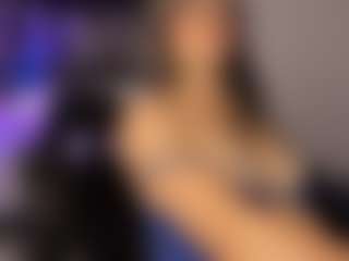 Adri Rogers's Live Sex Cam Show