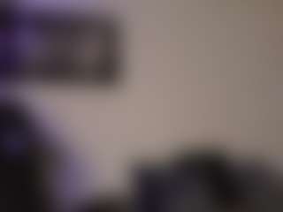 Adri Rogers's Live Sex Cam Show