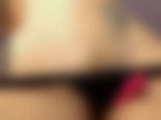 Adri Rogers's Live Sex Cam Show