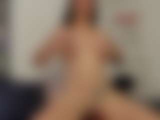 Adri Rogers's Live Sex Cam Show