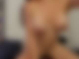 Adri Rogers's Live Sex Cam Show