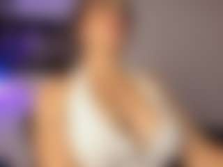 Adri Rogers's Live Sex Cam Show