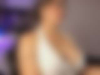 Adri Rogers's Live Sex Cam Show