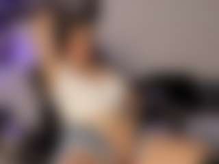 Adri Rogers's Live Sex Cam Show