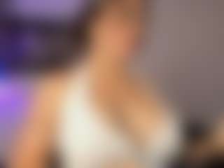 Adri Rogers's Live Sex Cam Show