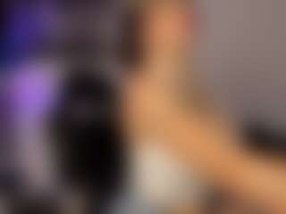 Adri Rogers's Live Sex Cam Show