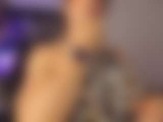 Adri Rogers's Live Sex Cam Show