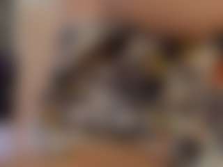Adri Rogers's Live Sex Cam Show