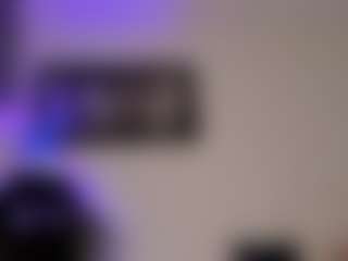 Adri Rogers's Live Sex Cam Show