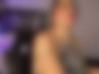 Adri Rogers's Live Sex Cam Show