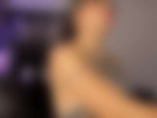 Adri Rogers's Live Sex Cam Show