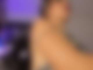 Adri Rogers's Live Sex Cam Show