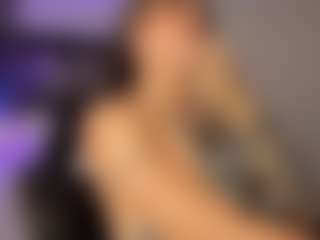 Adri Rogers's Live Sex Cam Show