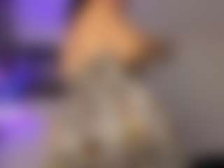Adri Rogers's Live Sex Cam Show