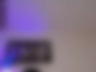 Adri Rogers's Live Sex Cam Show