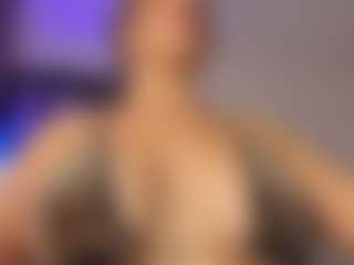 Adri Rogers's Live Sex Cam Show