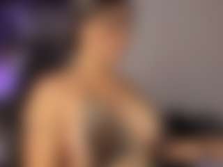 Adri Rogers's Live Sex Cam Show