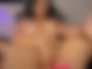 Adri Rogers's Live Sex Cam Show